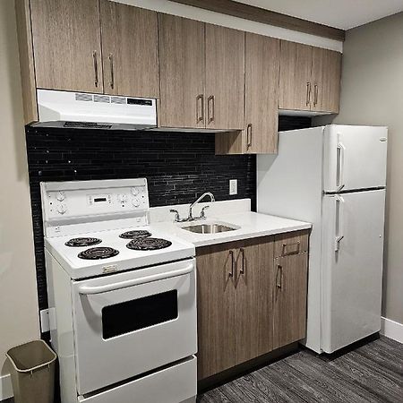 Western Budget Motel #1 Leduc/Nisku ภายนอก รูปภาพ
